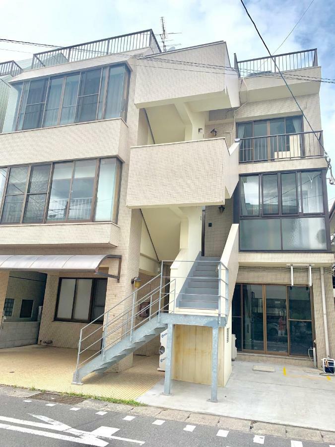 Willa ガナダン中央駅 2F 無料駐車場 Kagoshima Zewnętrze zdjęcie